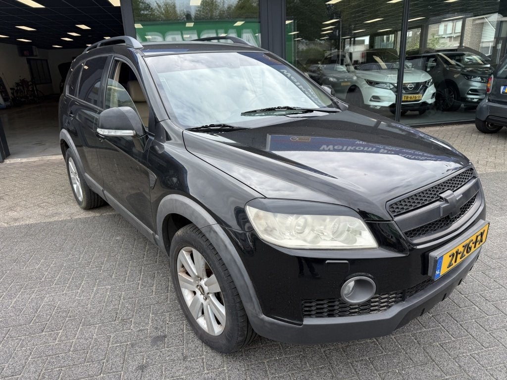 Chevrolet Captiva 3.2i Executive export! (bj 2008), Auto's, 1780 kg, 3195 cc, 2000 kg, 7 stoelen