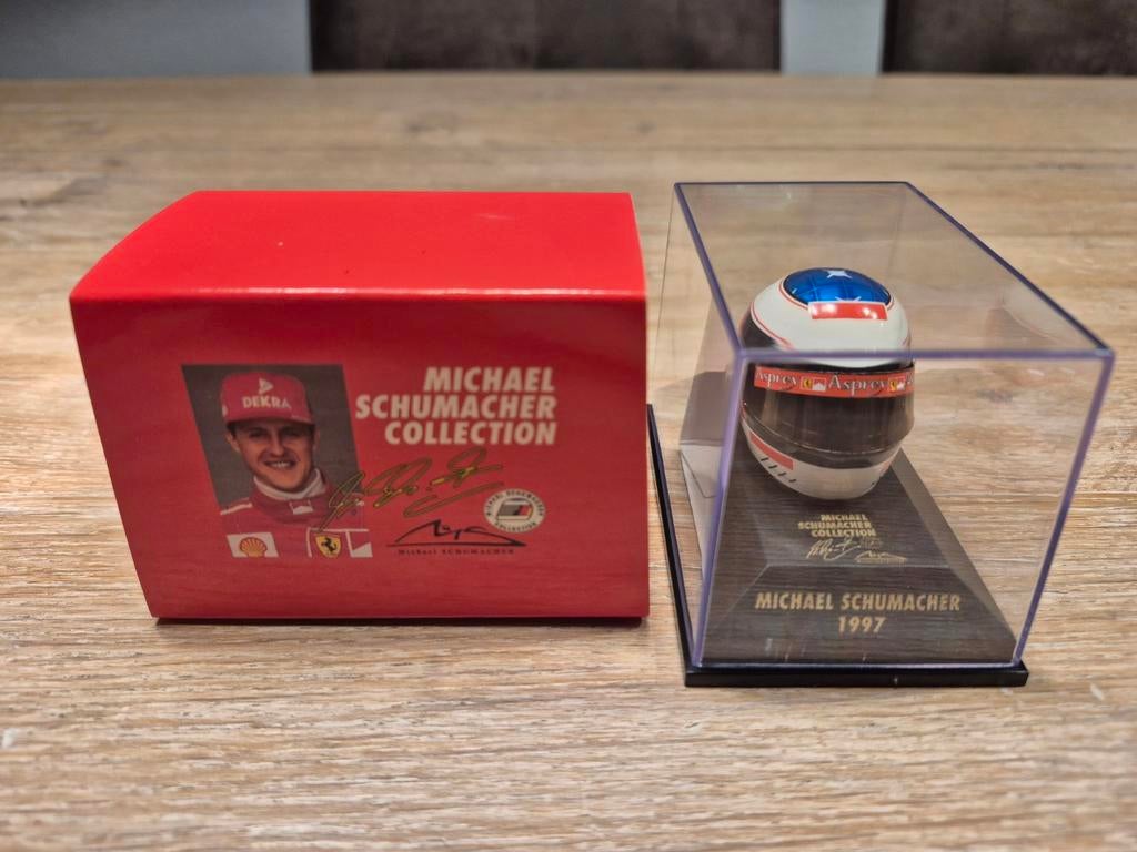 Michael Schumacher 1:5 helm 1997, Verzamelen, Ophalen of Verzenden, Zo goed als nieuw, Formule 1