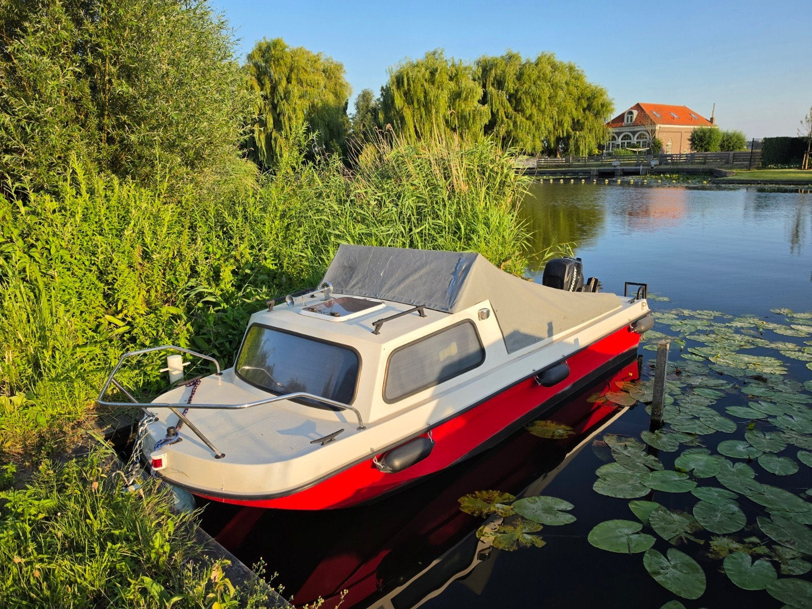 Leuke Pilot 420 kajuitboot 15 PK 4T  en Pega trailer, Overige merken, Gebruikt, 4 m, Kajuitboot