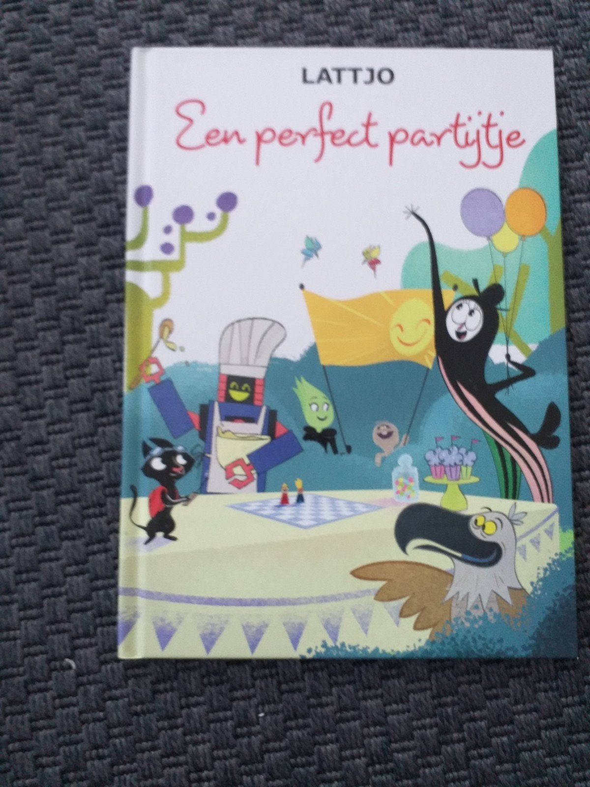 Lattjo: Een perfect partijtje - Kinderboek IKEA, Ophalen of Verzenden, Zo goed als nieuw, Hans Magnusson, Fictie algemeen
