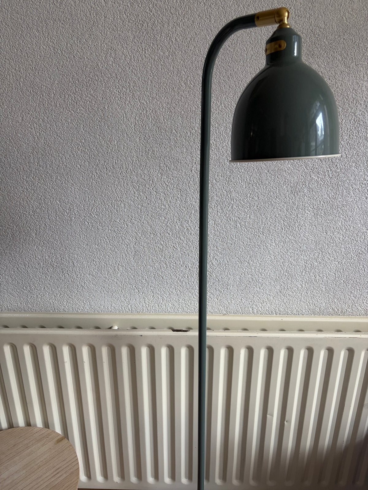IKEA staande lamp, donkergroen met messing details, Ophalen, E27 (groot), Zo goed als nieuw, Metaal