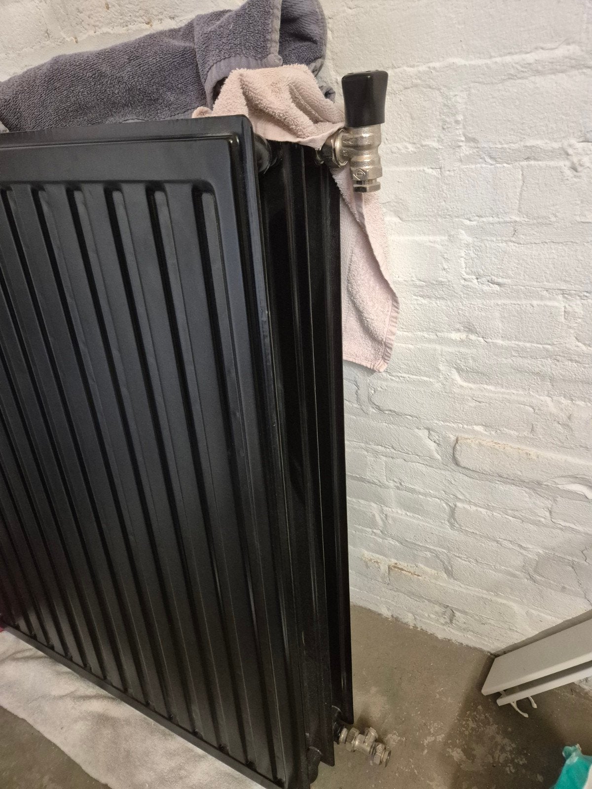 zwarte radiator, Ophalen