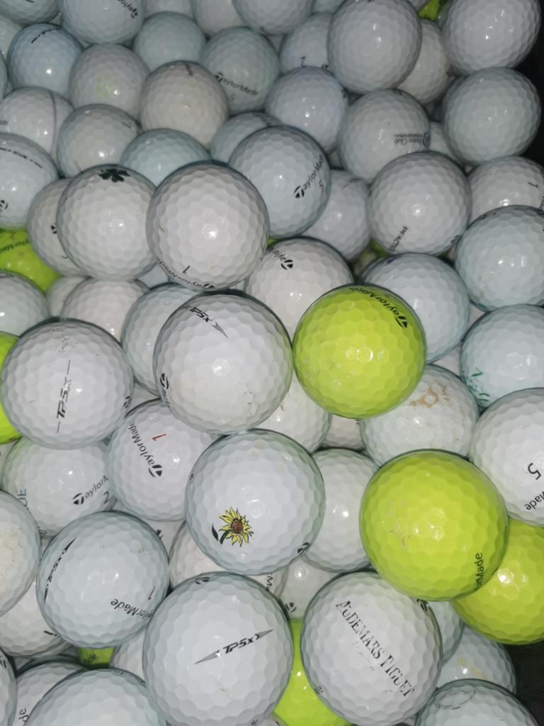 Taylormade tp5 x golfballen 50 stuks, Ophalen of Verzenden, Bal(len)