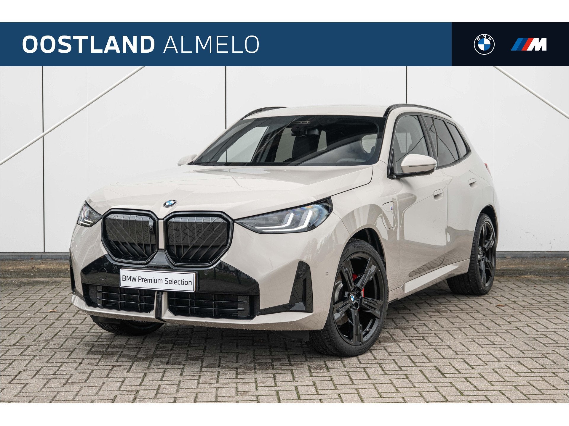 BMW X3 30e xDrive M Sport Automaat / Trekhaak / Sportstoelen, Automaat, Zwart, 4 cilinders, Met garantie (alle)