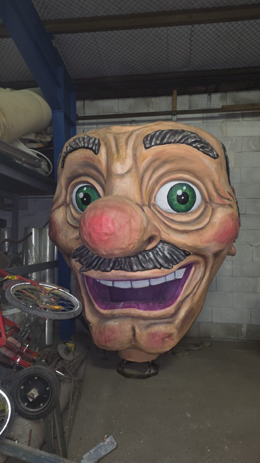 kop voor carnavalswagen, Ophalen, Zo goed als nieuw, Feestartikel, Carnaval