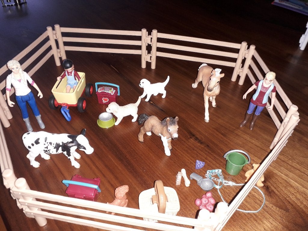 SCHLEICH DIEREN , FIGUREN , CORRAL,PAARDEN enz in NIEUWSTAAT, Ophalen of Verzenden, Zo goed als nieuw, Jongen of Meisje