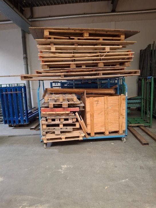 stookhout/ pallets GRATIS MEENEMEN, Ophalen
