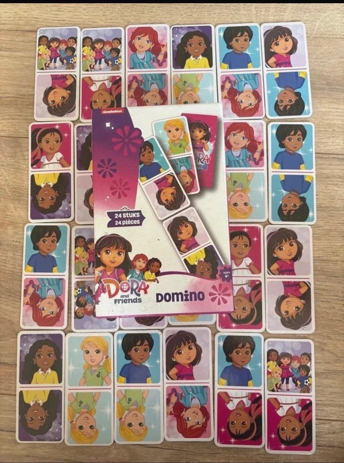 Dora and Friends Domino, Hobby en Vrije tijd, Ophalen of Verzenden, Gebruikt