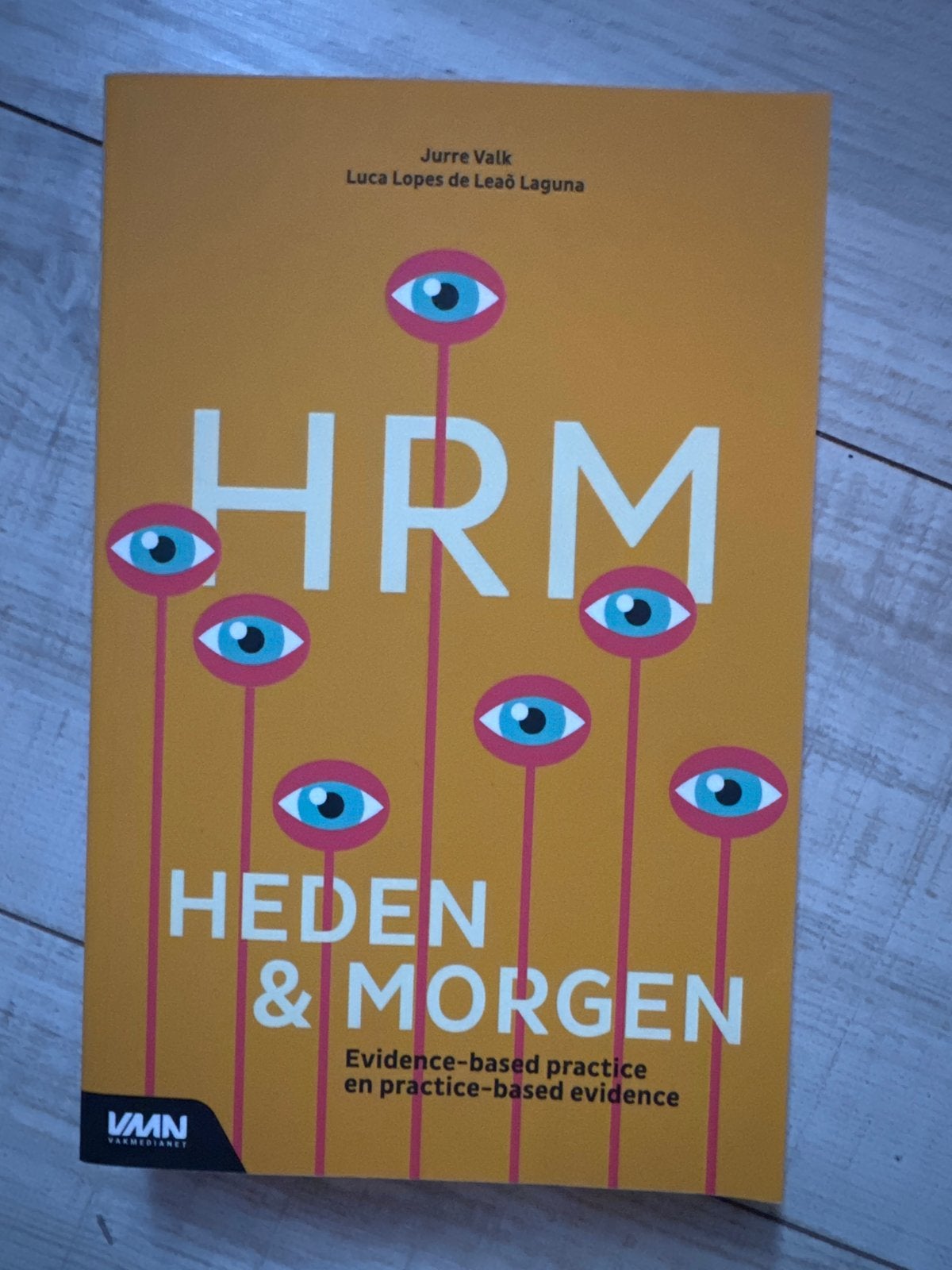 HRM Heden & Morgen - Jurre Valk & Luca Lopes de Leaõ Laguna, Ophalen of Verzenden, Gamma, Nieuw, HBO