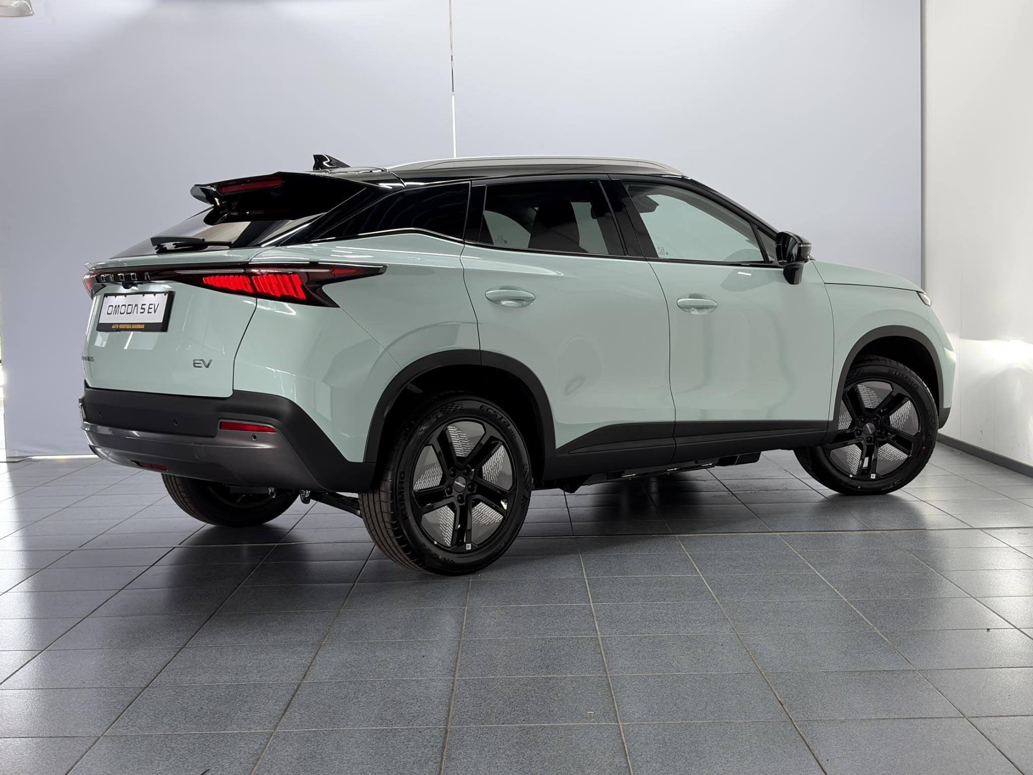 Omoda 5 EV Premium 61 kWh Uit voorraad leverbaar!, Auto's, Overige Auto's, Automatische klimaatregeling, 430 km, 211 pk, SUV of Terreinwagen