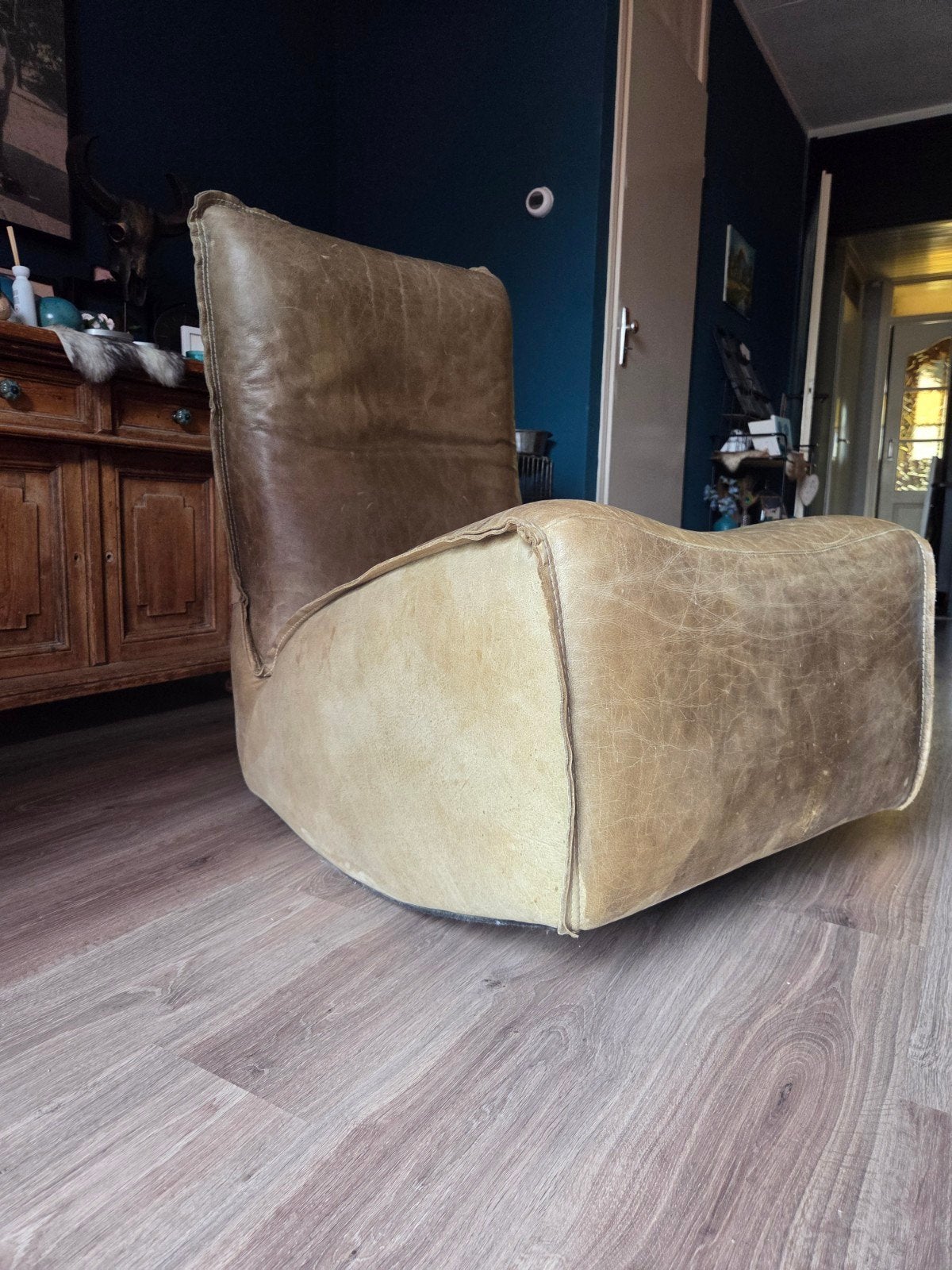 Chill Line designer schommel / relax stoel olijfgroen leer, Gebruikt, Designer, Modern, Relax, Leer, Ophalen of Verzenden