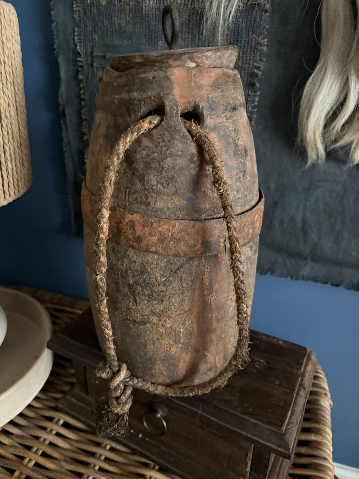 Oude houten kruik., Huis en Inrichting, Ophalen, Hout, Meerkleurig, Landelijk