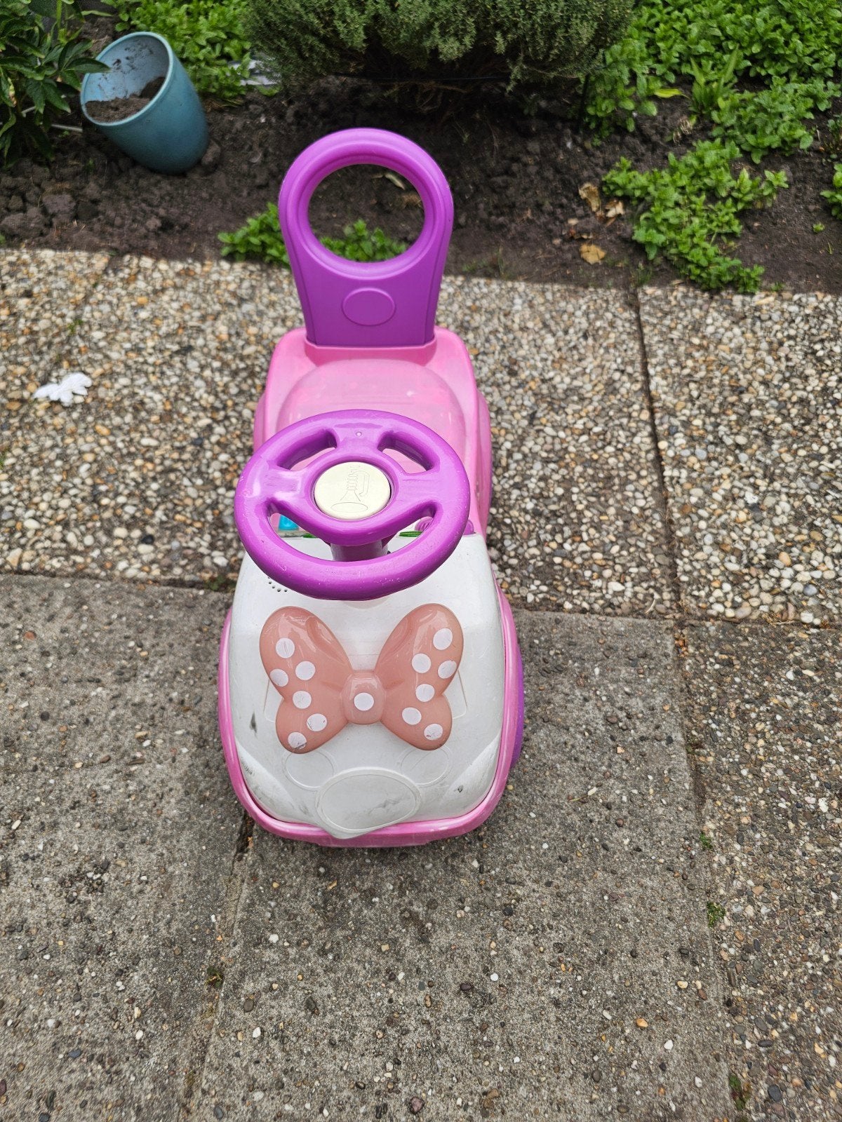 Roze loopauto met Minnie Mouse strik, Ophalen of Verzenden, Gebruikt, Loopvoertuig