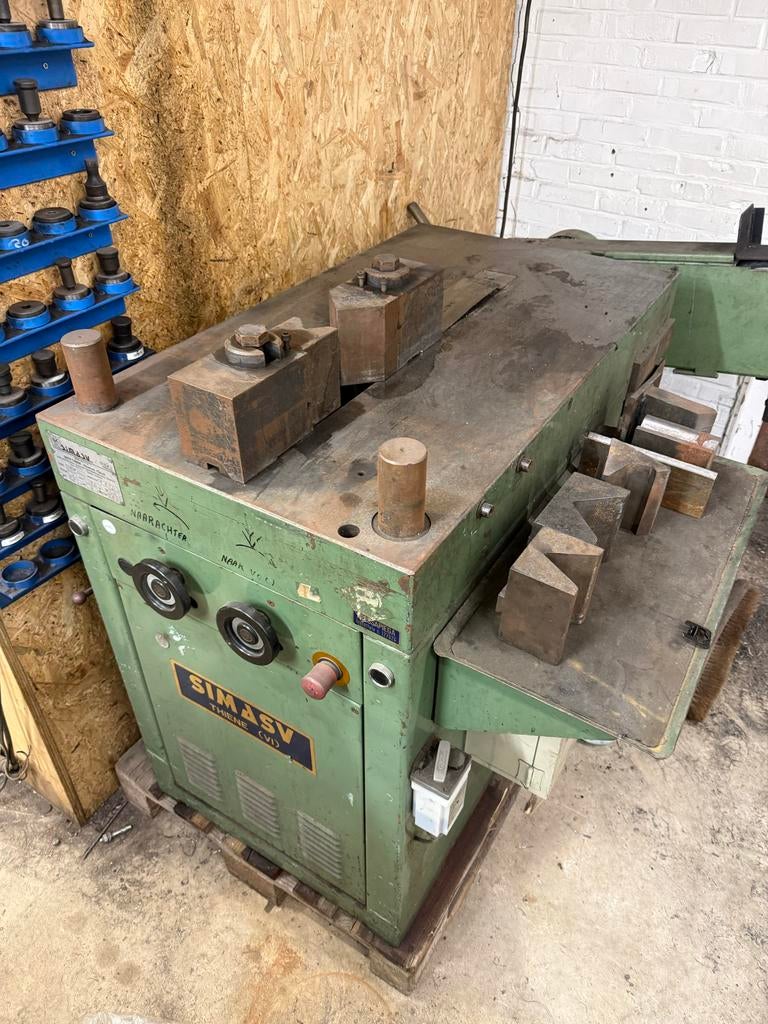 SIMASV Strippen pers T22/200, Ophalen, Gebruikt