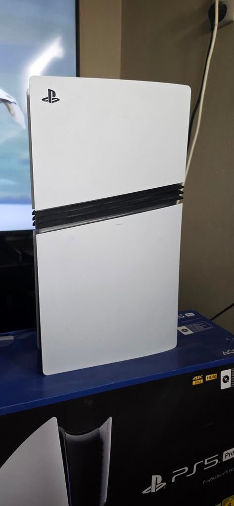 Sony PlayStation 5 Pro - Zo goed als nieuw, Ophalen of Verzenden, Zo goed als nieuw