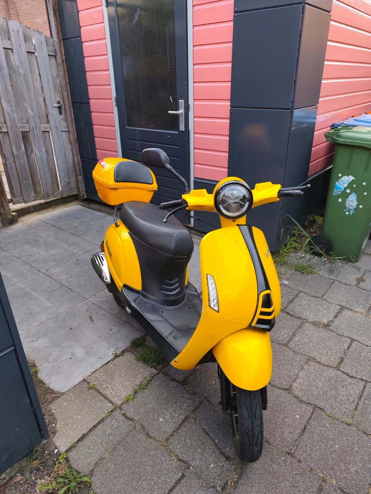 Berini New City 2 Scooter 2020 - Geel, met topkoffer, Ophalen of Verzenden