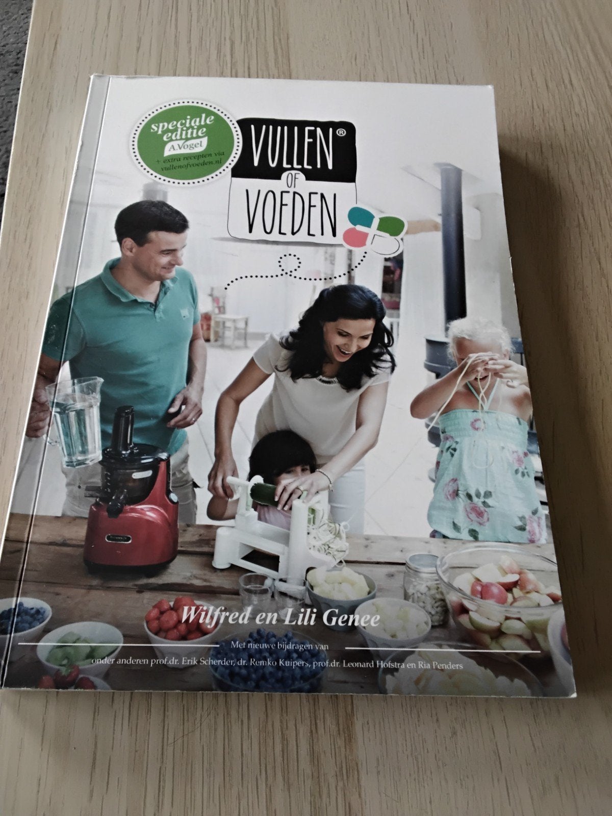 Wilfred en Libië Genee, Vullen of voeden, Ophalen of Verzenden, Zo goed als nieuw
