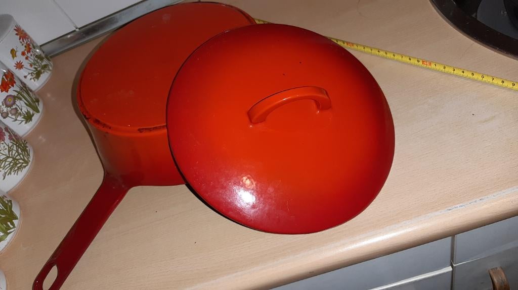 Gietijzeren pan, Huis en Inrichting, Keuken | Potten en Pannen, Ophalen of Verzenden, Zo goed als nieuw, Gietijzer, Koekenpan of Braadpan