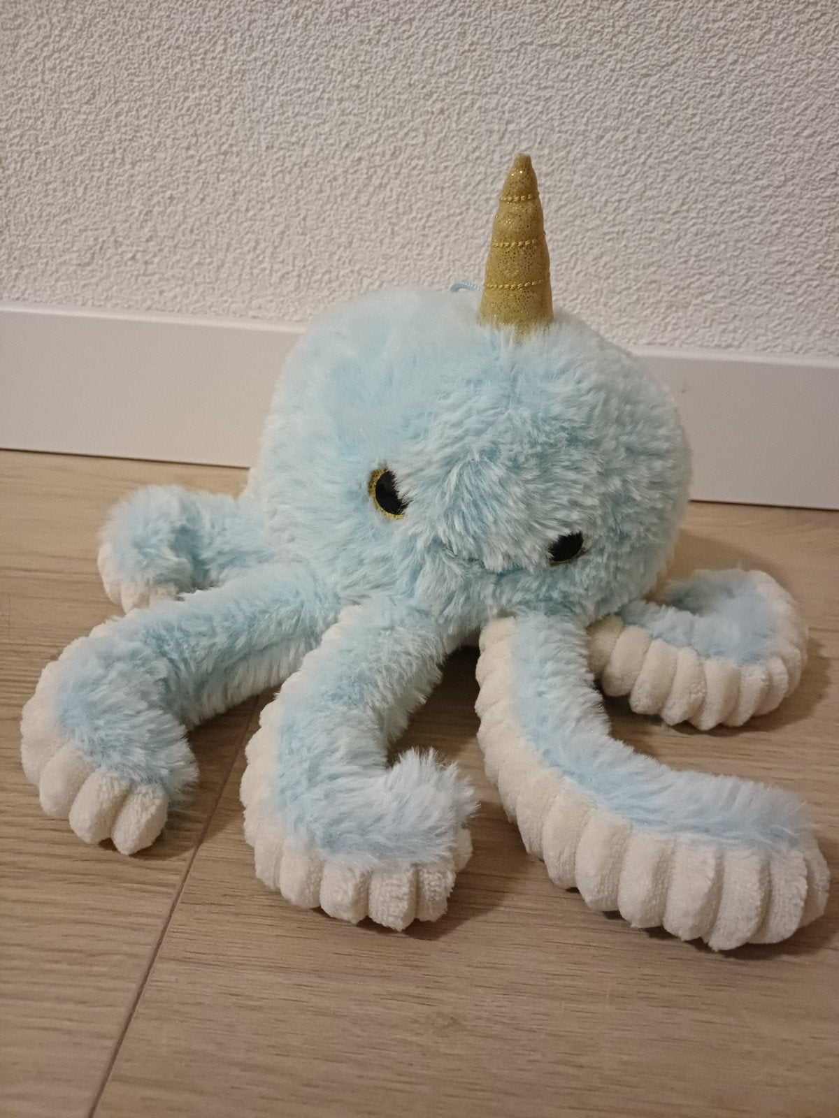 Schattige blauwe narwal knuffel met gouden hoorn, Overige merken, Overige karakters, Overige typen, Blauw