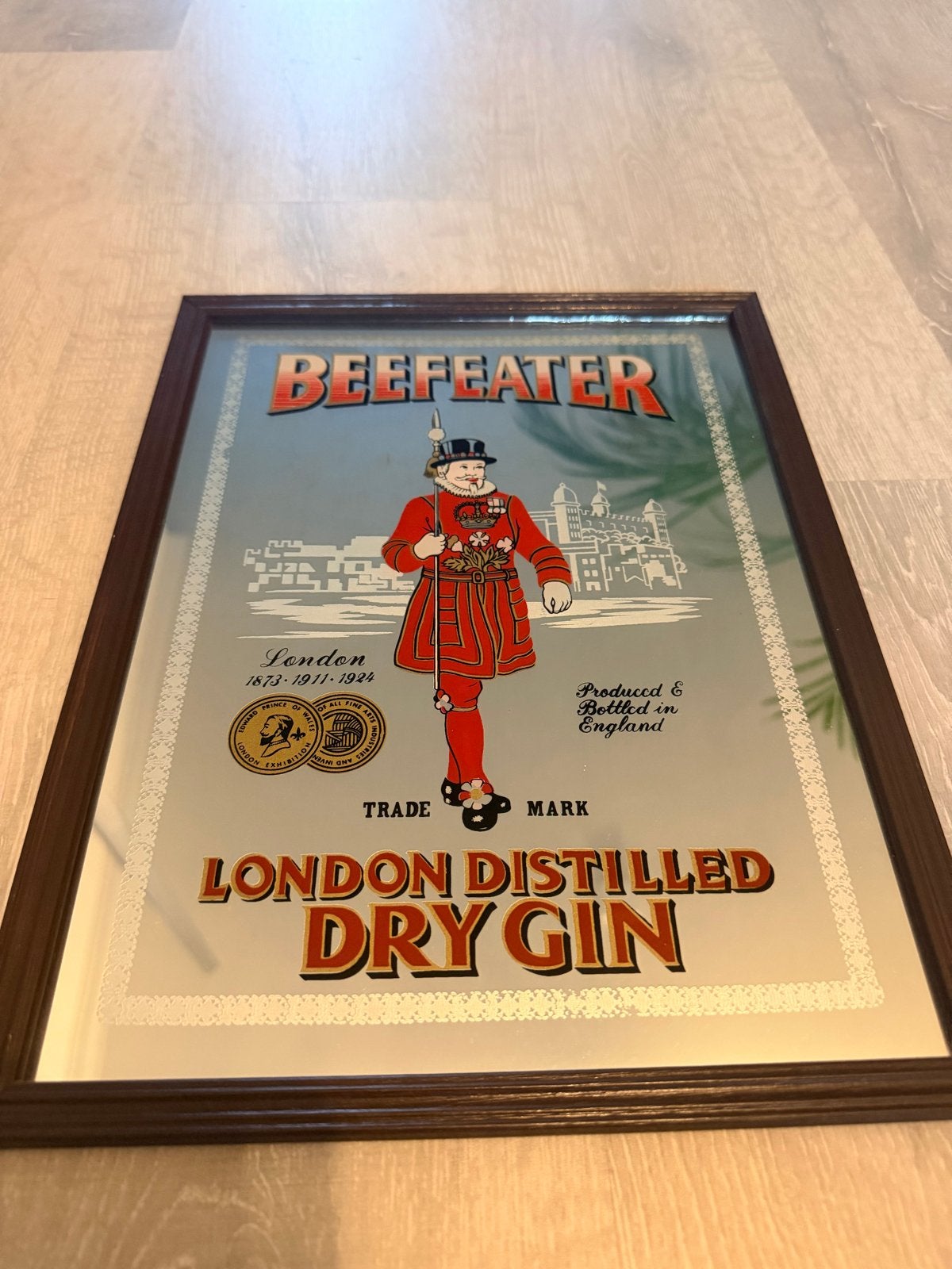 Beefeater London Dry Gin Spiegel - Vintage Reclame, Huis en Inrichting, Woonaccessoires | Spiegels, Ophalen, Minder dan 50 cm