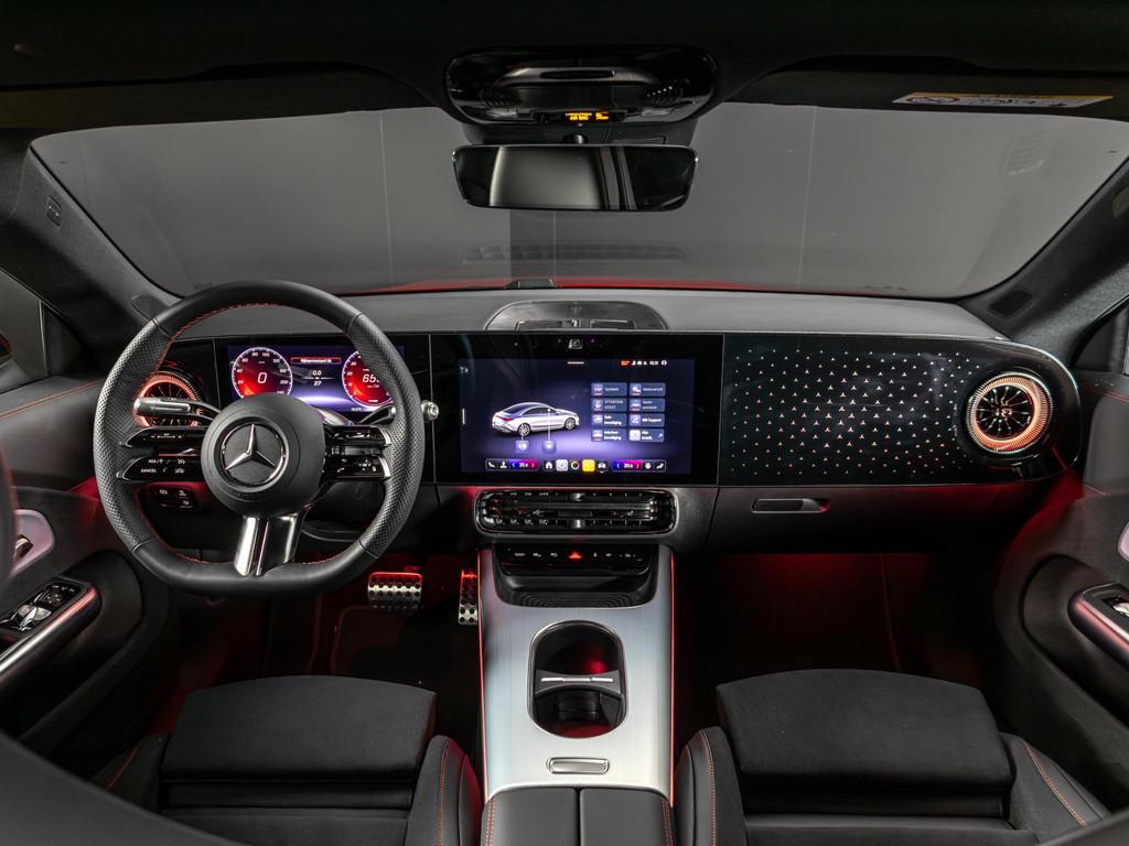Mercedes-Benz CLA 250+ Launch Edition, Auto's, CLA, Achterwielaandrijving, Zwart, Origineel Nederlands