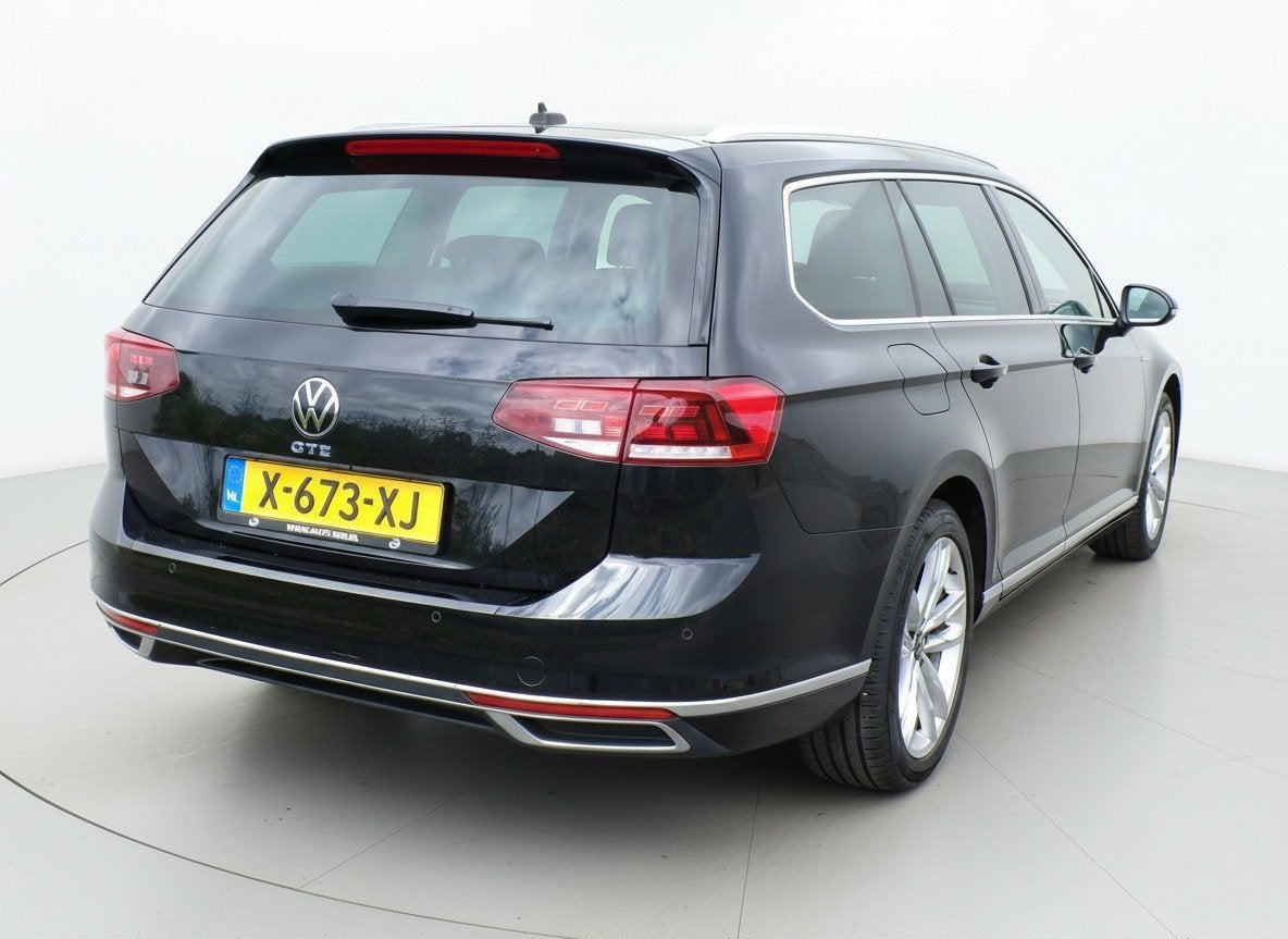 Volkswagen Passat Variant 1.4 TSI PHEV GTE Business|ACC|Navi, Gebruikt, Euro 6, Zwart, Plug-in hybride