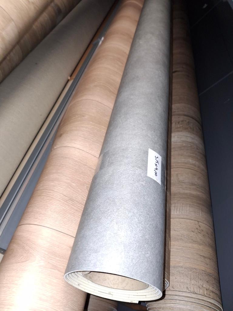 Vinyl vloerbedekking - Grijs (3.15m x 4.00m), Ophalen, Modern, effen, Nieuw, Grijs