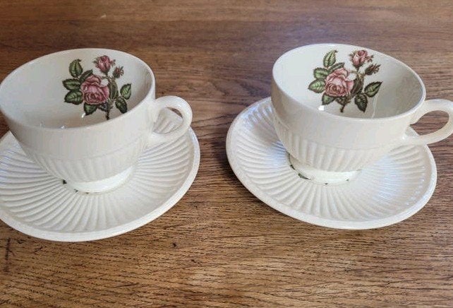 Wedgwood Moss Rose kop en schotel set (2 stuks), Ophalen of Verzenden