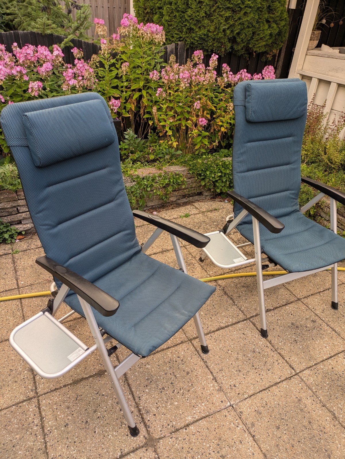 2 comfortabele campingstoelen Human Nature met voetensteun, Ophalen, Gebruikt, Campingstoel