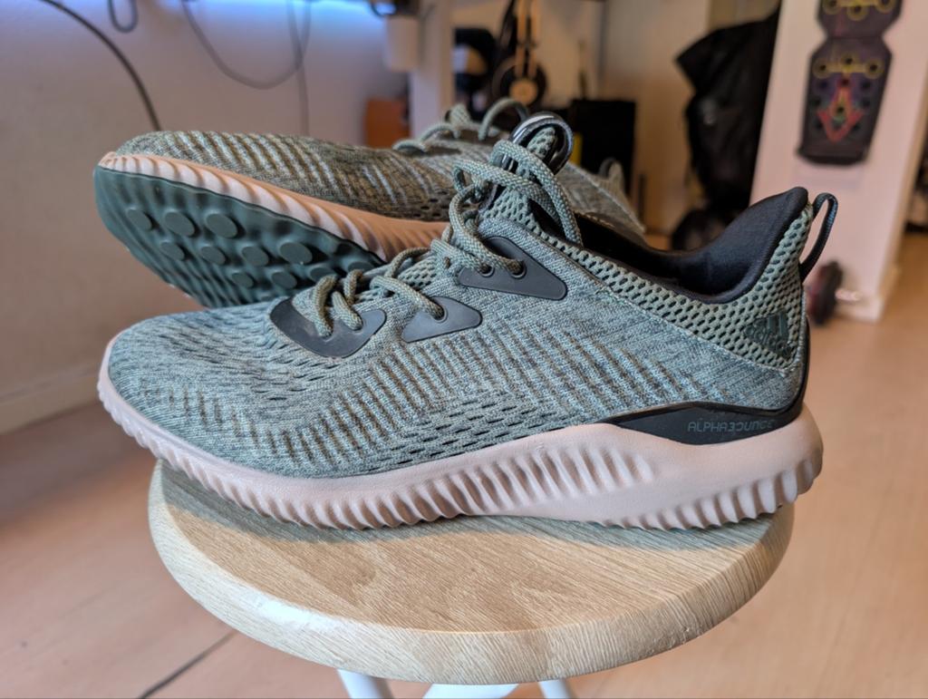 Adidas AlphaBOUNCE EM, Ivy Green, 42 2/3, Overige kleuren, Nieuw, Ophalen of Verzenden, Sneakers of Gympen