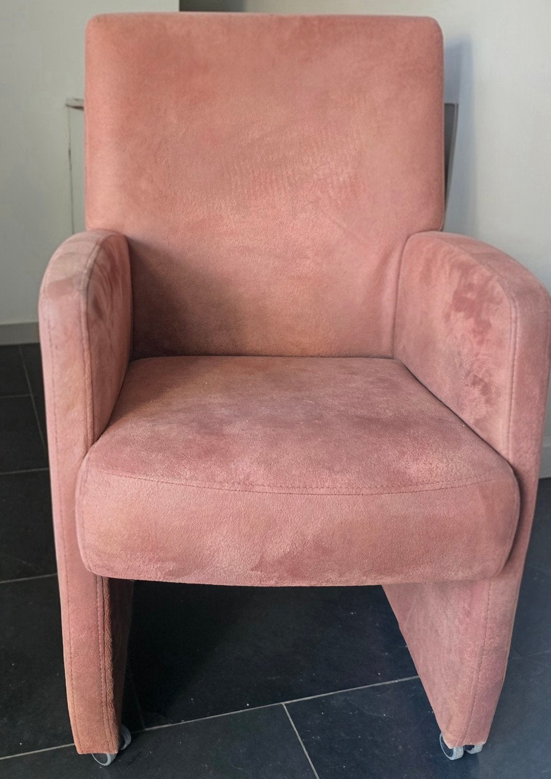 GRATIS 2x eetkamerstoelen op wieltjes, Ophalen, Gebruikt, Minder dan 75 cm, 50 tot 75 cm