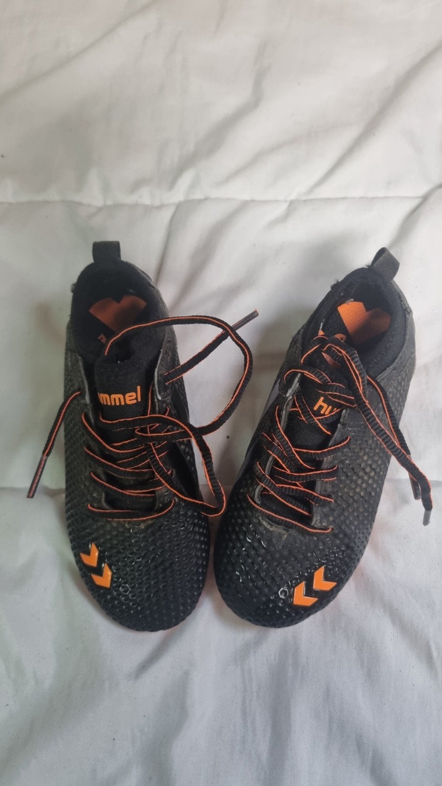 Hummel Voetbalschoenen Zwart Oranje Maat 28, Ophalen of Verzenden, Gebruikt, Schoenen