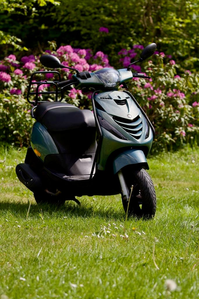 Zip iget 2020, Fietsen en Brommers, Brommeronderdelen | Scooters, Ophalen, Zo goed als nieuw, Overige typen, Piaggio