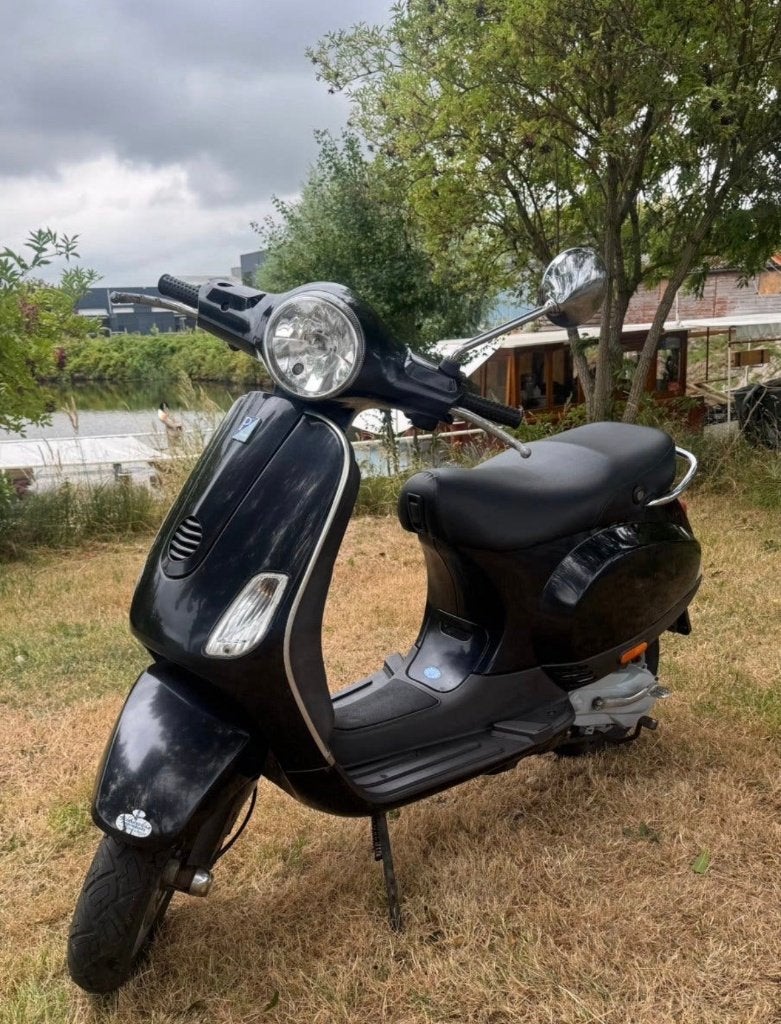Vespa Piaggio LX50 2 takt– 2006 – nieuwe accu & startmotor, Ophalen, Gebruikt, Benzine, Vespa LX