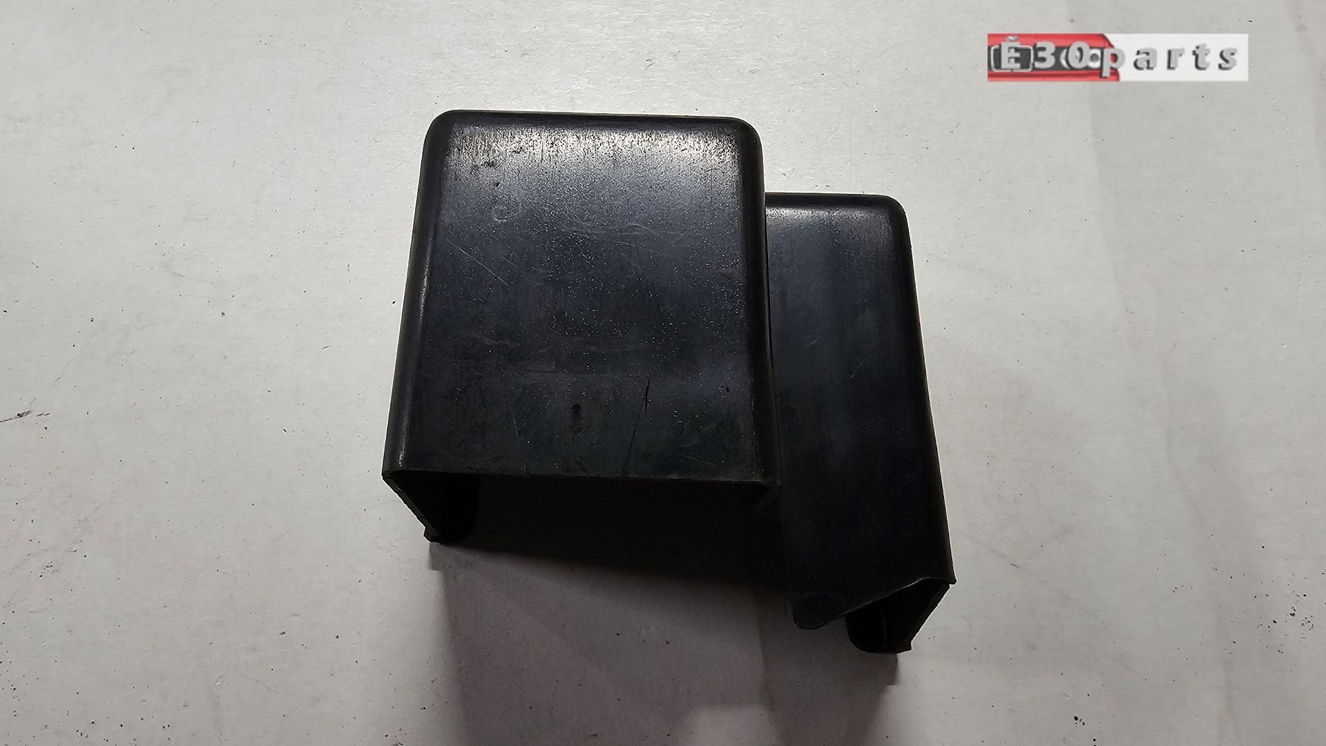 Afdekkap relai kast motorruimte BMW 3 serie E30 12521279603, Gebruikt, -, Ophalen of Verzenden, -