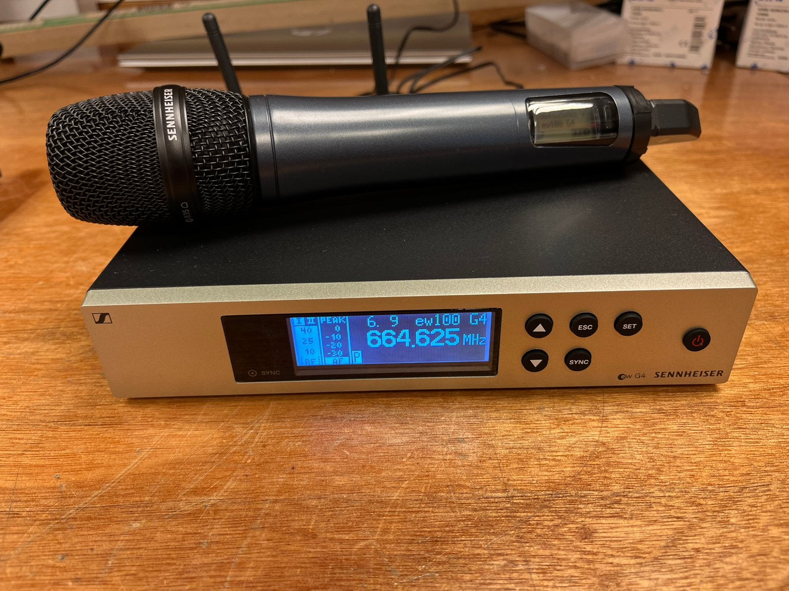 Sennheiser EW 100 G4 draadloze microfoon 626 - 668 MHz, Ophalen of Verzenden, Zo goed als nieuw, Zangmicrofoon