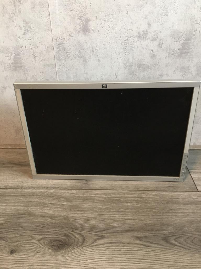 HP monitor zonder voet steuning, Computers en Software, Monitoren, Ophalen, Gebruikt, Overige typen, Onbekend