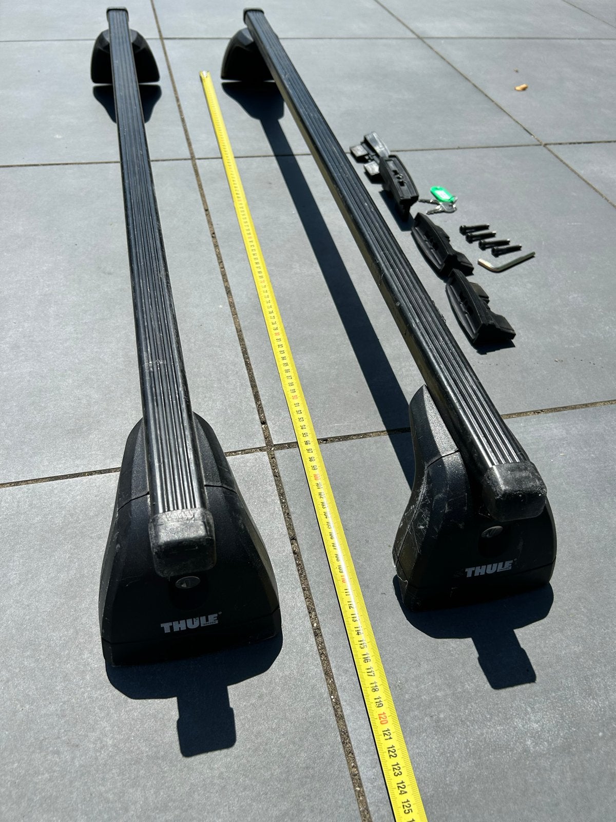 Thule dakdragers voor BMW 3 (fixpoint, 109 cm), Ophalen, Gebruikt
