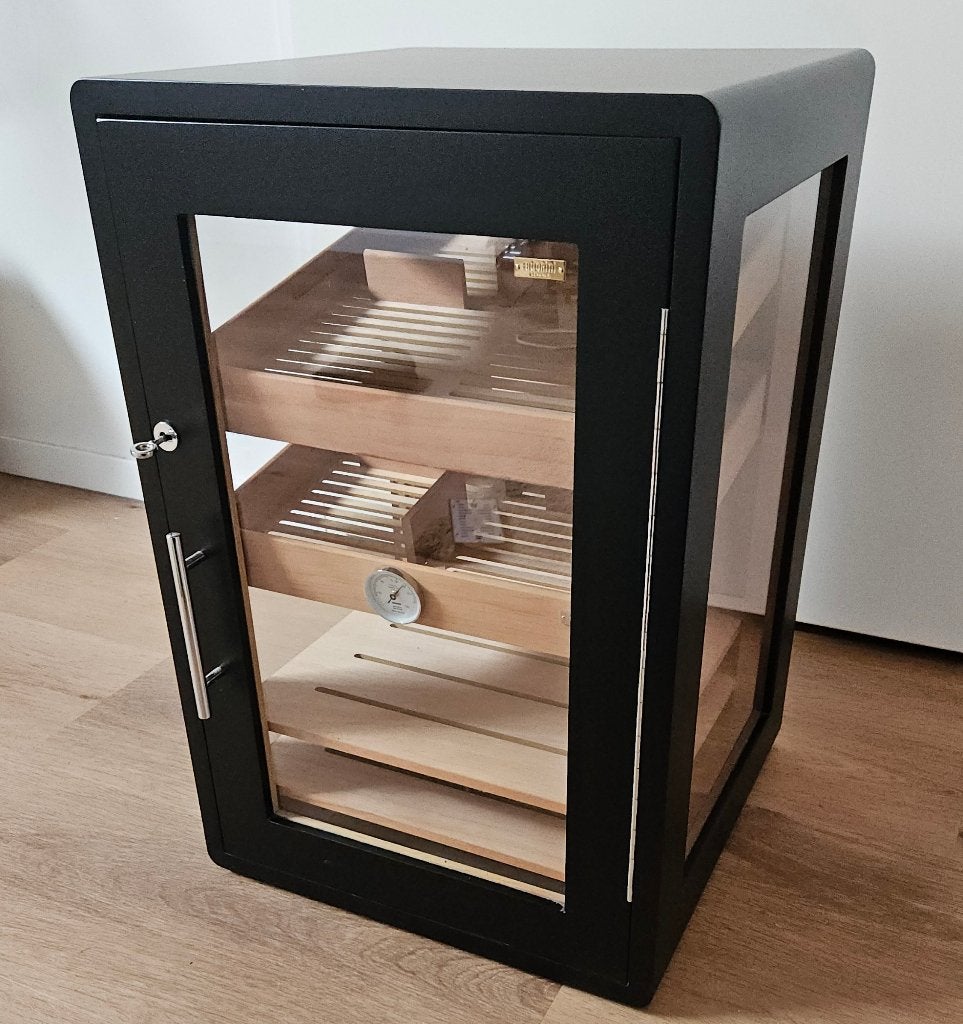 Adorini Bari Deluxe Humidor, Verzamelen, Rookartikelen, Aanstekers en Luciferdoosjes, Zo goed als nieuw, Tabaksdoos of Verpakking