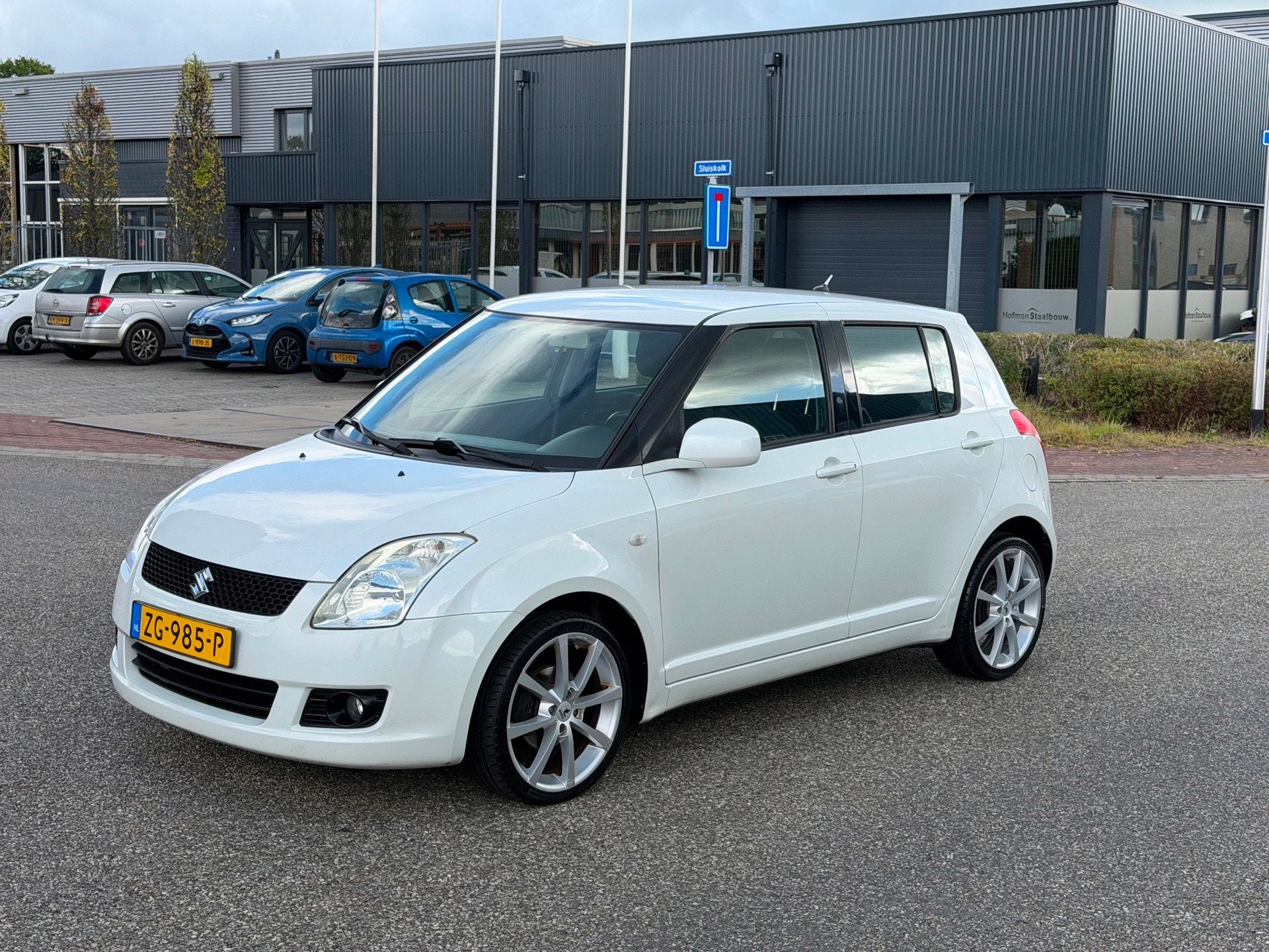 Suzuki Swift 1.3 Base 5 Drs Airco, Auto's, Voorwielaandrijving, Zwart, Bedrijf, Handgeschakeld