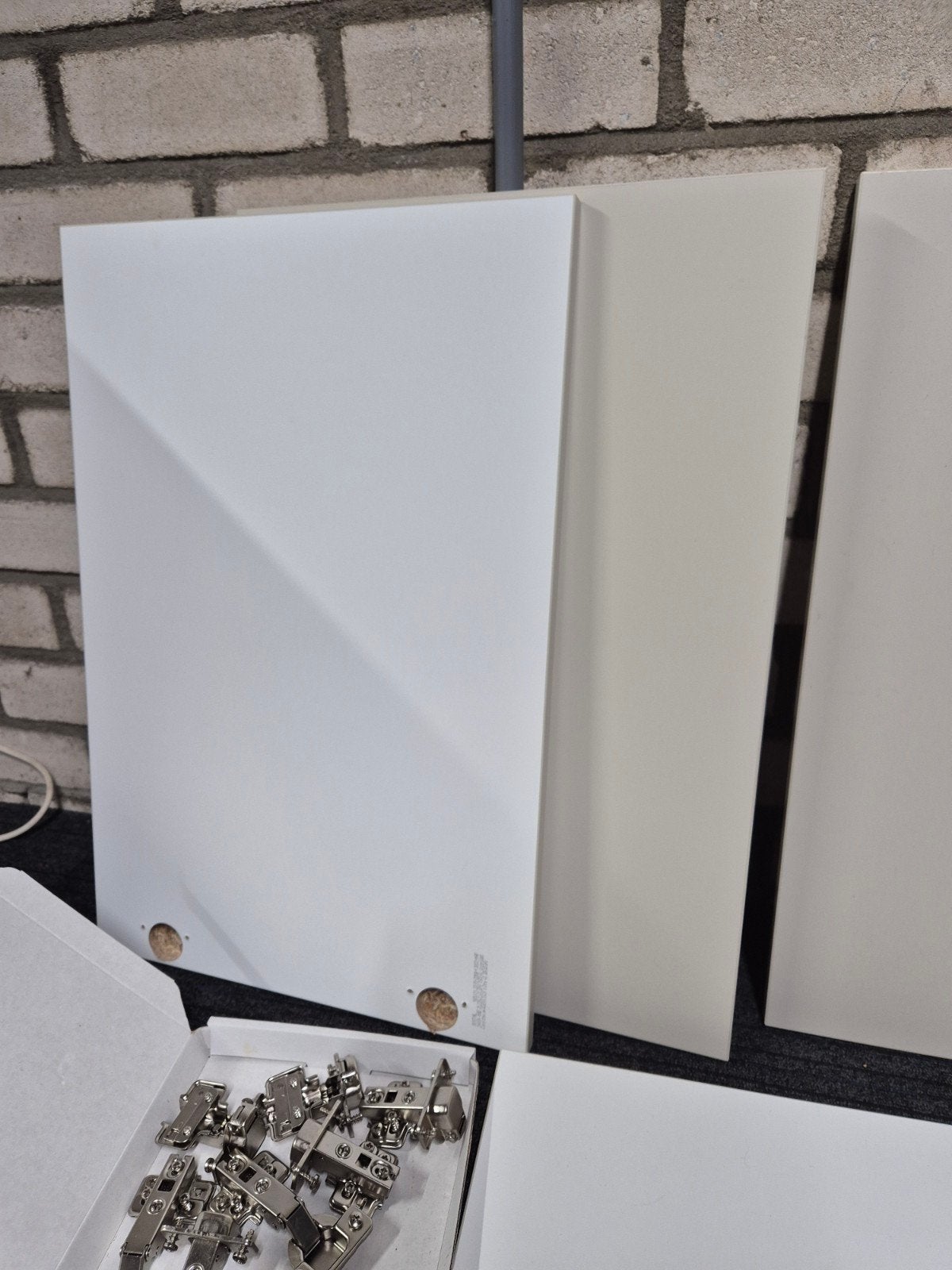 IKEA platsa deuren en scharnieren, Huis en Inrichting, Ophalen, Zo goed als nieuw
