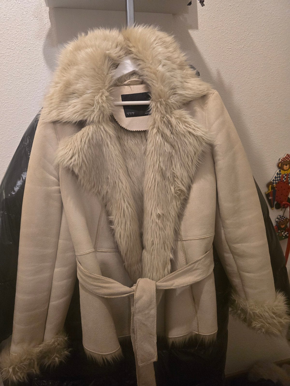 Zara Suède  jas met bontkraag en ceintuur, Maat 38/40 (M), Verzenden, Beige, Zara Basic