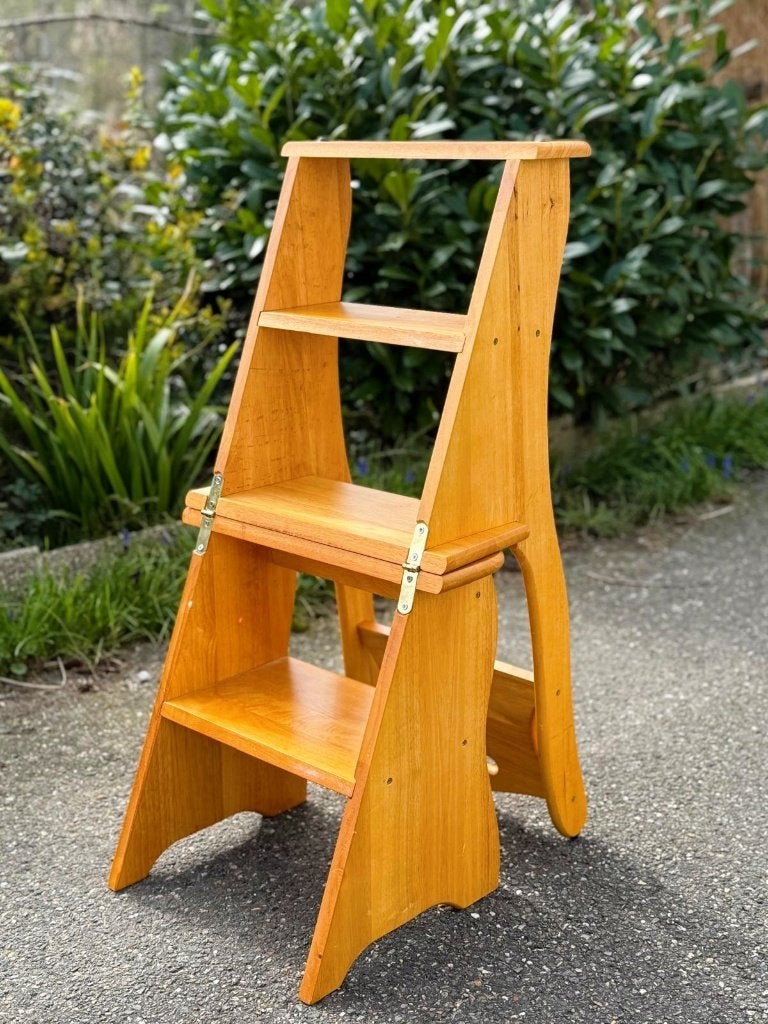 Vintage houten bibliotheekstoel / opvouwbaar keukentrapje, Ophalen, Gebruikt, Bruin, Vintage