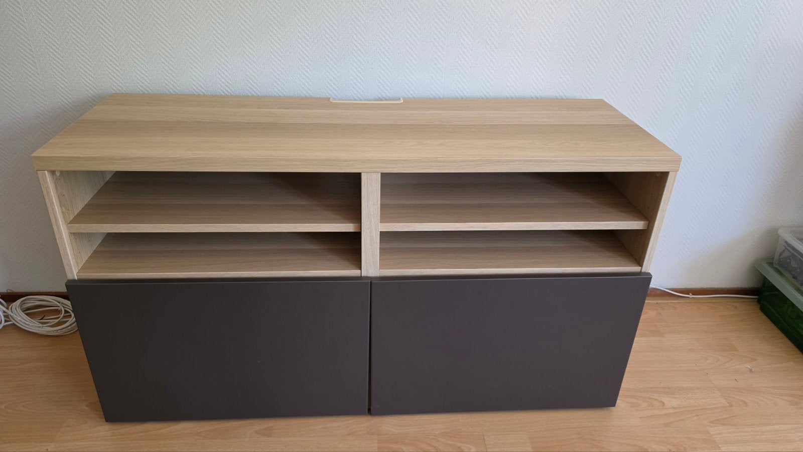 ikea Besta tv meubel - ZGAN, Ophalen, 100 tot 150 cm, Zo goed als nieuw, Minder dan 100 cm
