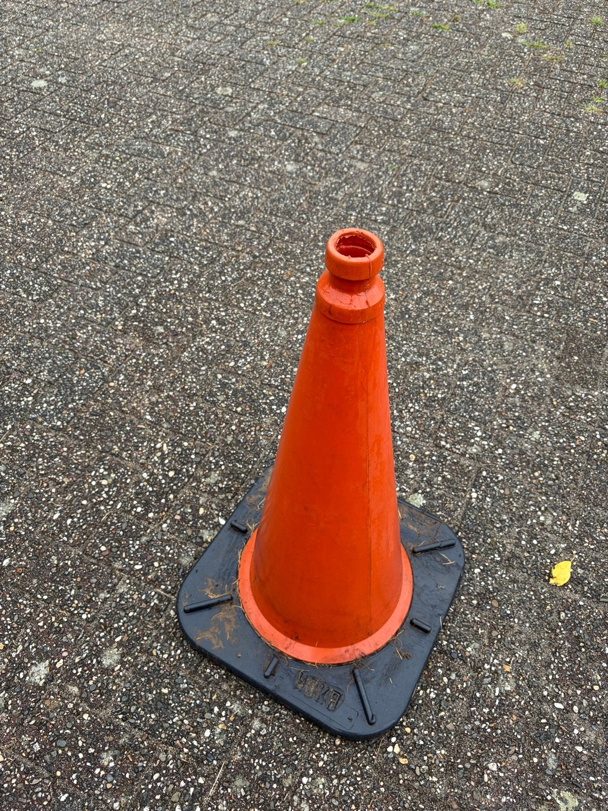 4 stuks verkeerskegel, Ophalen, Gebruikt