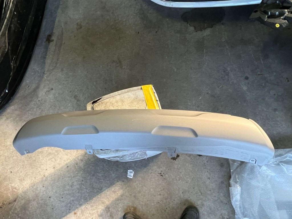diffuser arkana 850701258r 850709613r 2019-2024 nieuw, Auto-onderdelen, Renault, Frankrijk, Nieuw, Info@renault.com