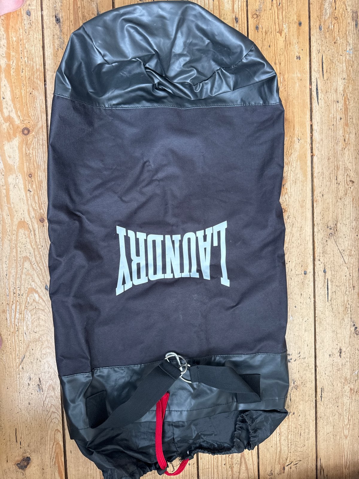 Suck UK Waszak - Zwart met 'LAUNDRY' opdruk, Ophalen of Verzenden, Modern, Textiel, Gebruikt