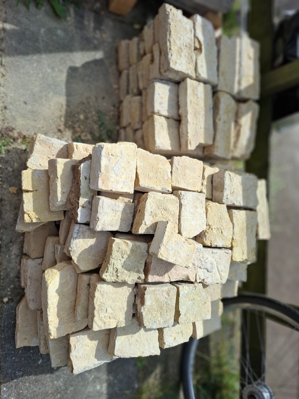 Geeltjes 4m², Tuin en Terras, Ophalen, Beton, Minder dan 5 m², Overige typen
