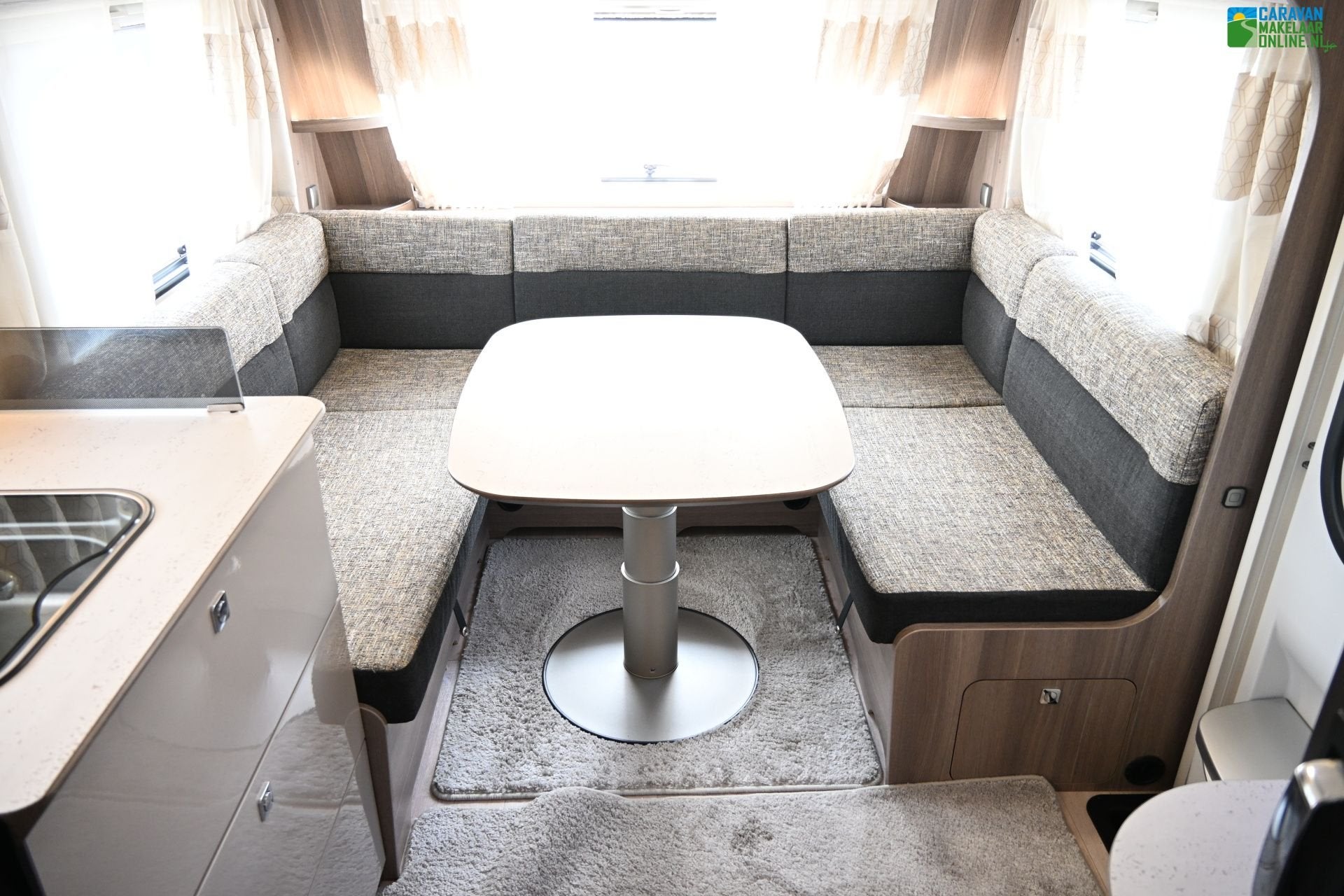 Foto 5 van Fendt Tendenza 515 SF Mover|Cass.luifel|Fietsdrager|Bovag25