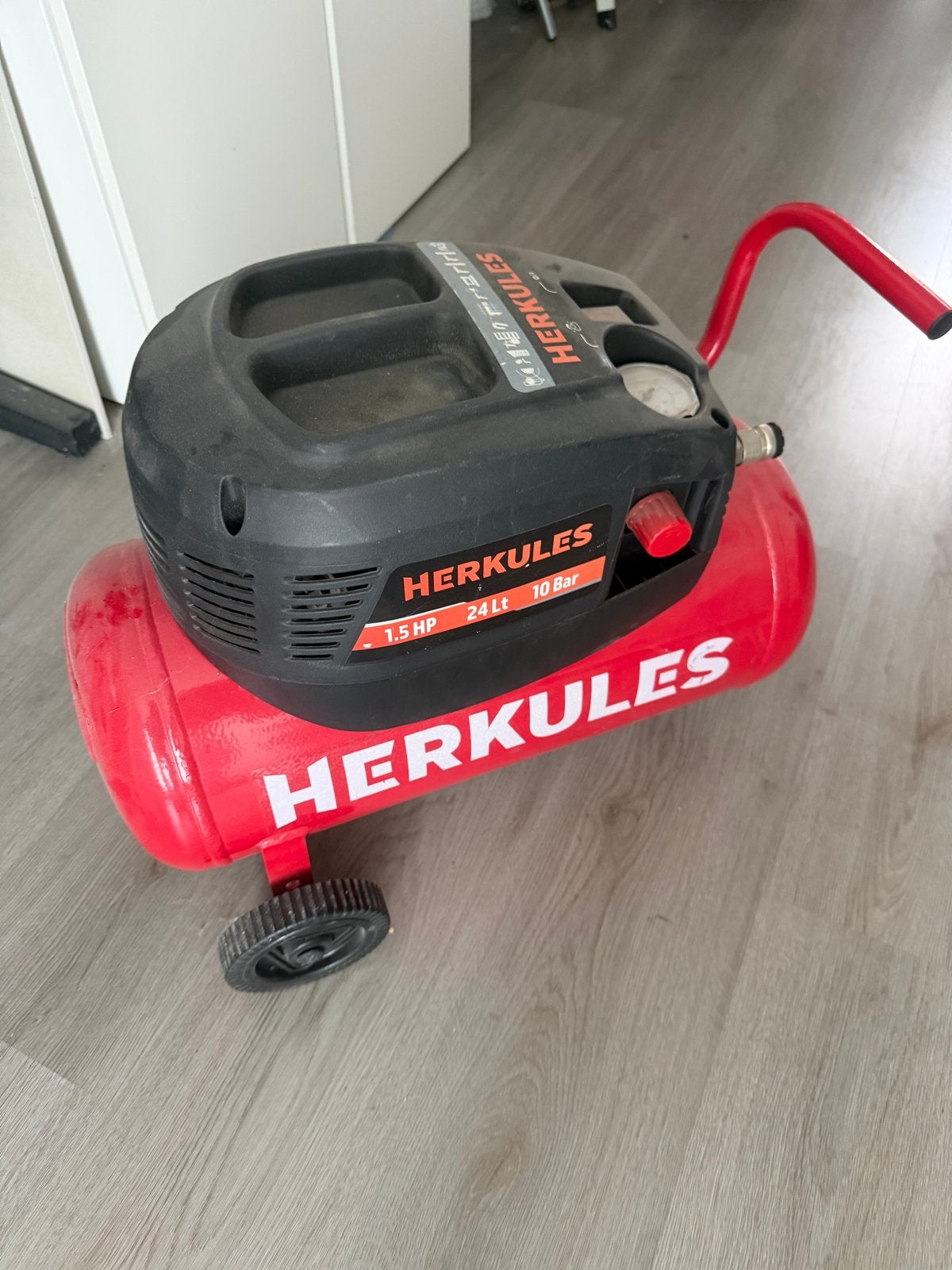 Herkules Compressor 24L 1.5HP 10 Bar, Ophalen, Gebruikt, 6 tot 10 bar, Minder dan 200 liter/min